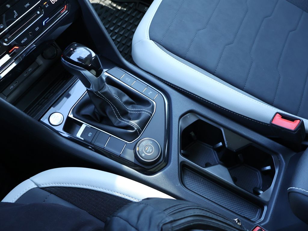 2025 Volkswagen Taos 1.5T SE San Clemente CA