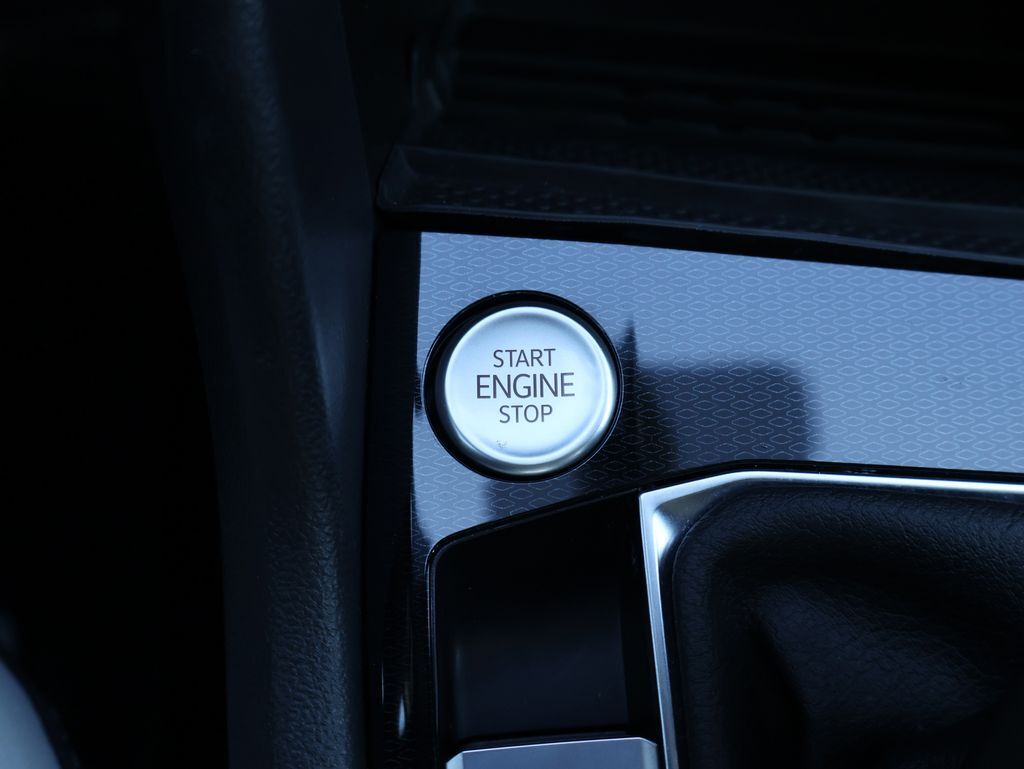 2025 Volkswagen Taos 1.5T SE San Clemente CA