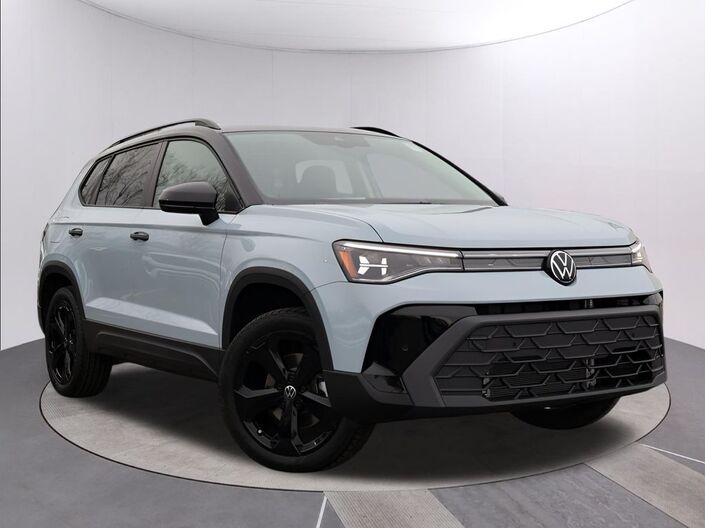 2025 Volkswagen Taos 1.5T SE Oshkosh WI