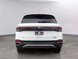 2025 Volkswagen Taos 1.5T SE Oshkosh WI