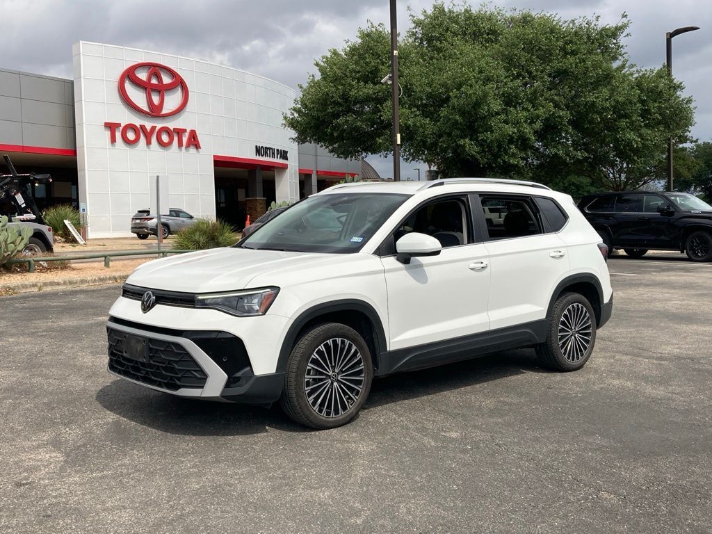 2025 Volkswagen Taos