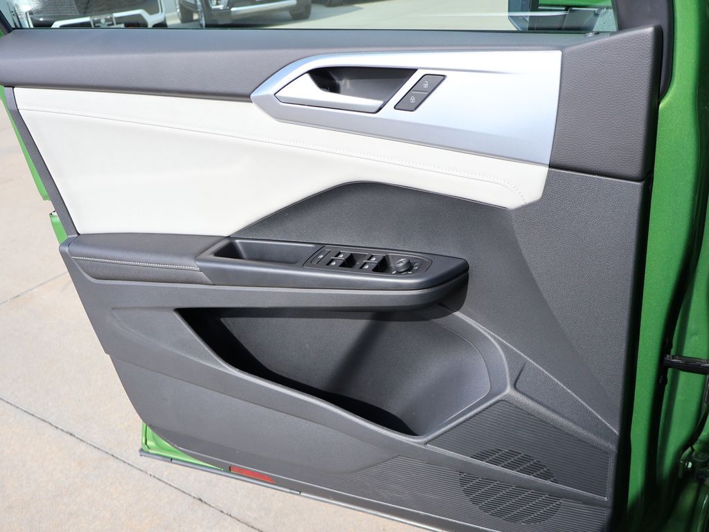 2025 Volkswagen Taos 1.5T SE San Clemente CA