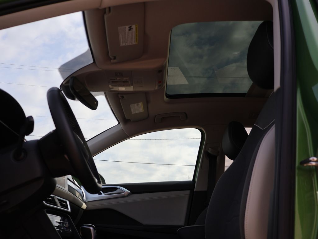 2025 Volkswagen Taos 1.5T SE San Clemente CA