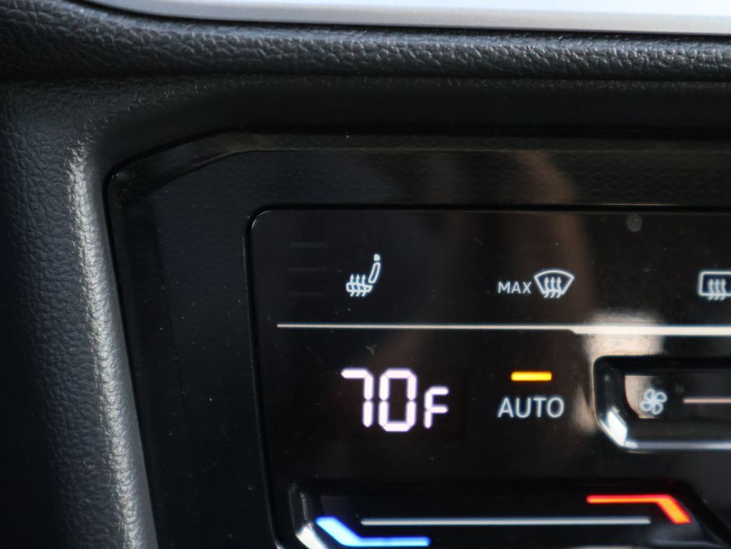 2025 Volkswagen Taos 1.5T SE San Clemente CA