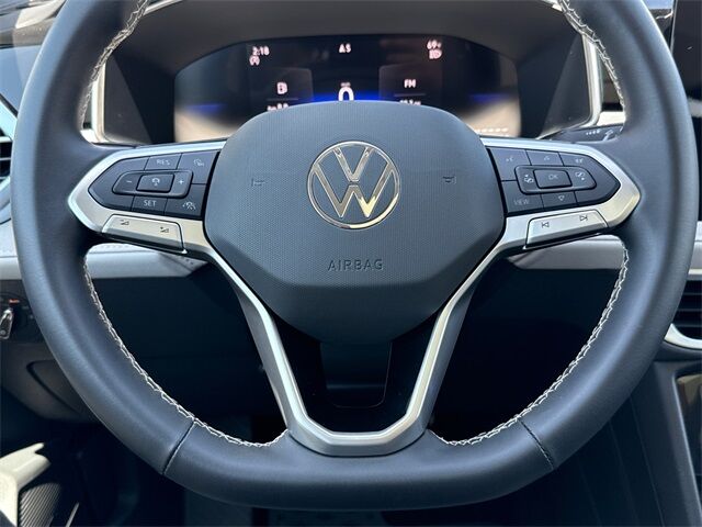2025 Volkswagen Taos 1.5T SE San Juan Capistrano CA