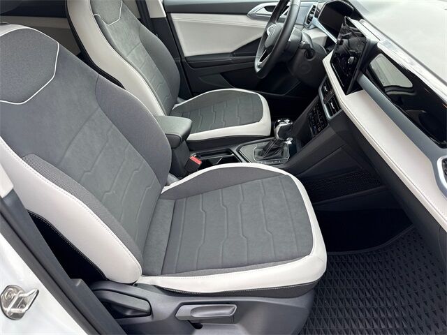 2025 Volkswagen Taos 1.5T SE San Juan Capistrano CA