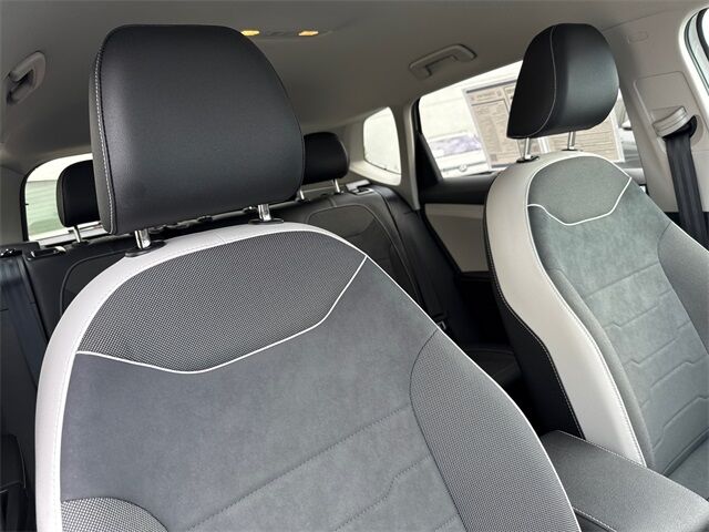 2025 Volkswagen Taos 1.5T SE San Juan Capistrano CA