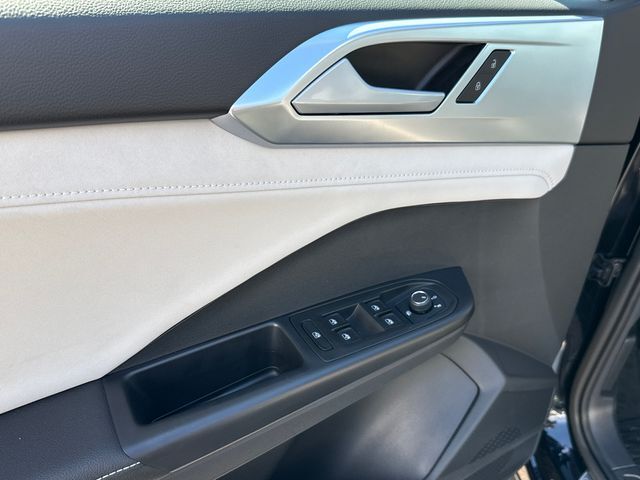 2025 Volkswagen Taos 1.5T SE San Juan Capistrano CA