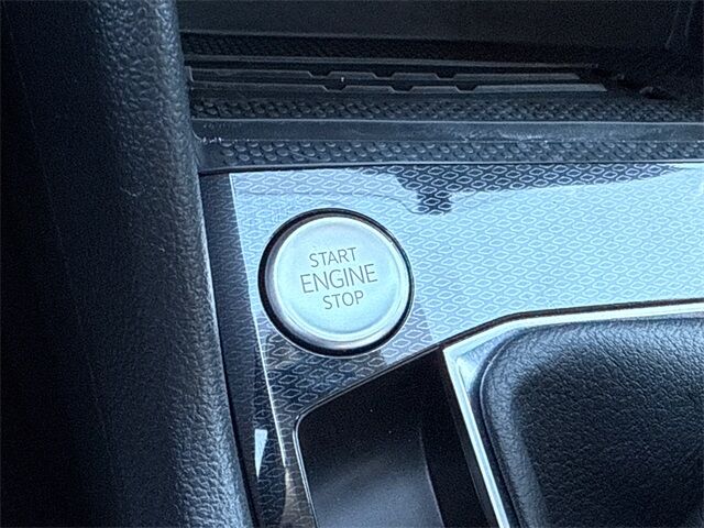 2025 Volkswagen Taos 1.5T SE San Juan Capistrano CA