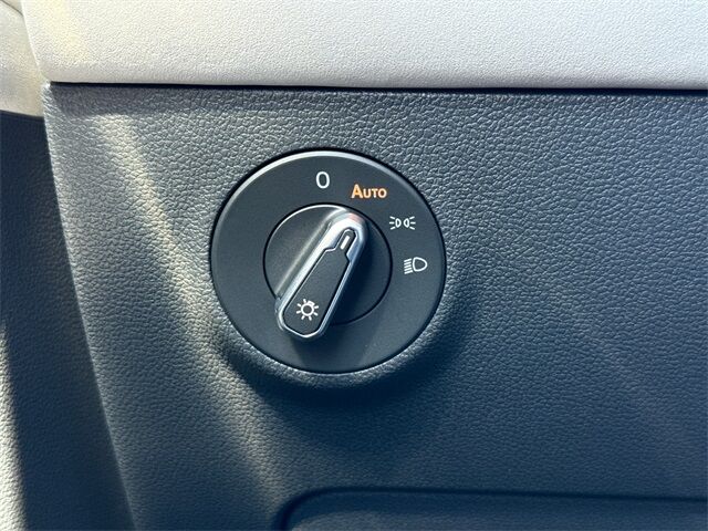 2025 Volkswagen Taos 1.5T SE San Juan Capistrano CA