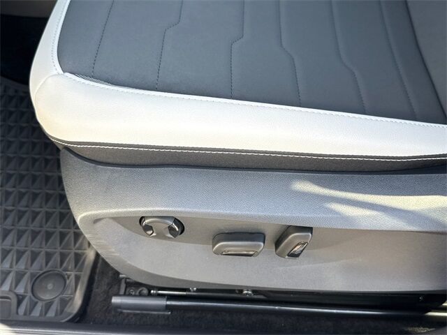 2025 Volkswagen Taos 1.5T SE San Juan Capistrano CA