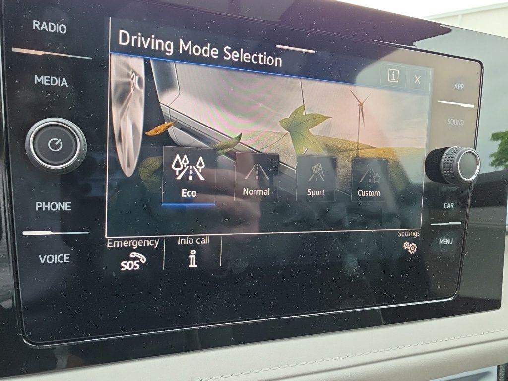 2025 Volkswagen Taos 1.5T SE San Clemente CA