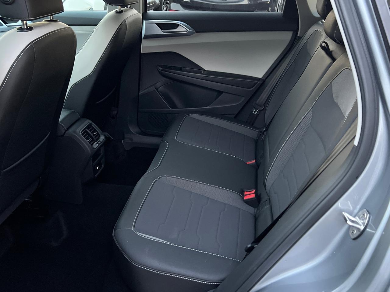 2025 Volkswagen Taos 1.5T SE Hagerstown MD