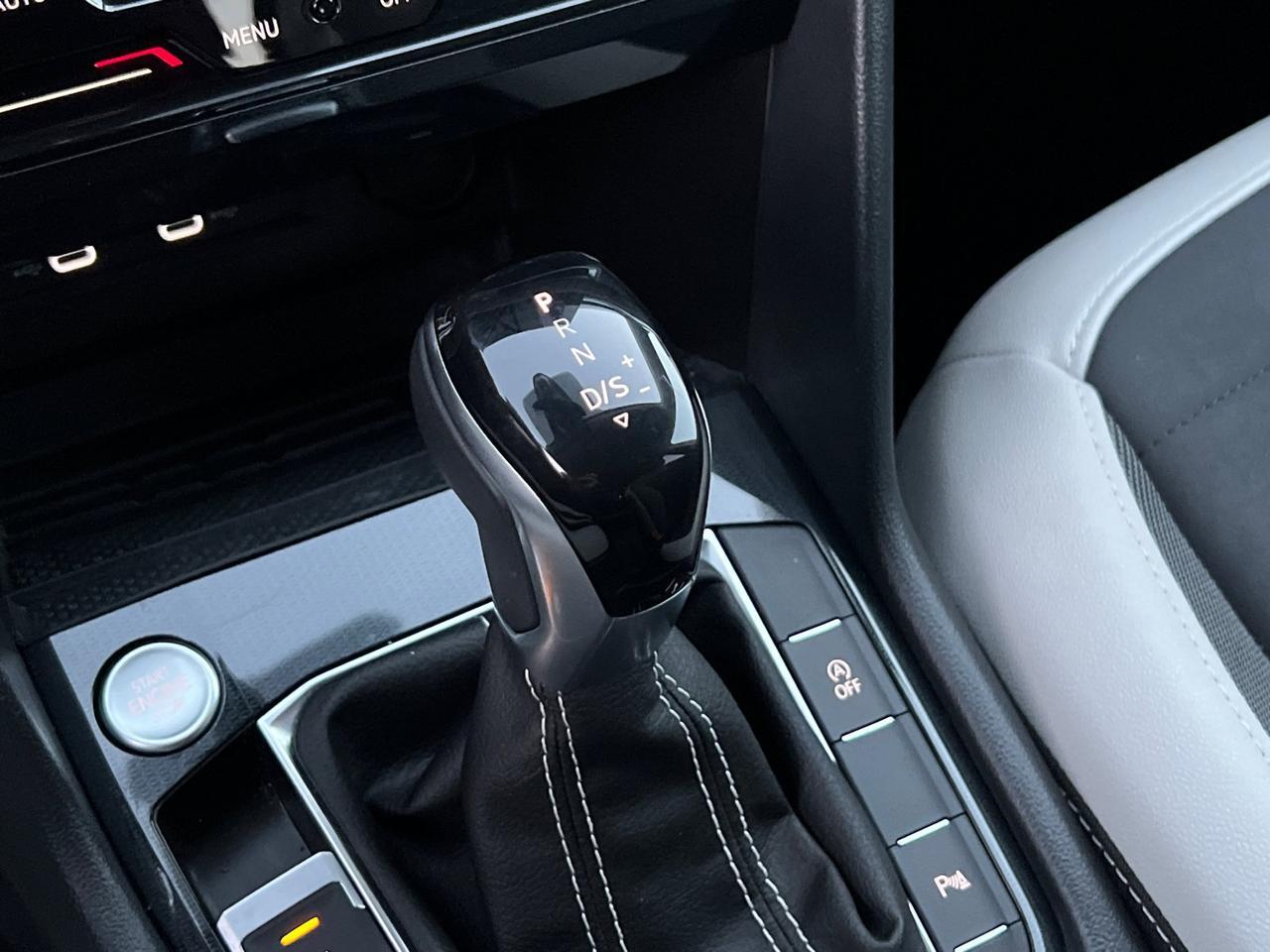 2025 Volkswagen Taos 1.5T SE Hagerstown MD