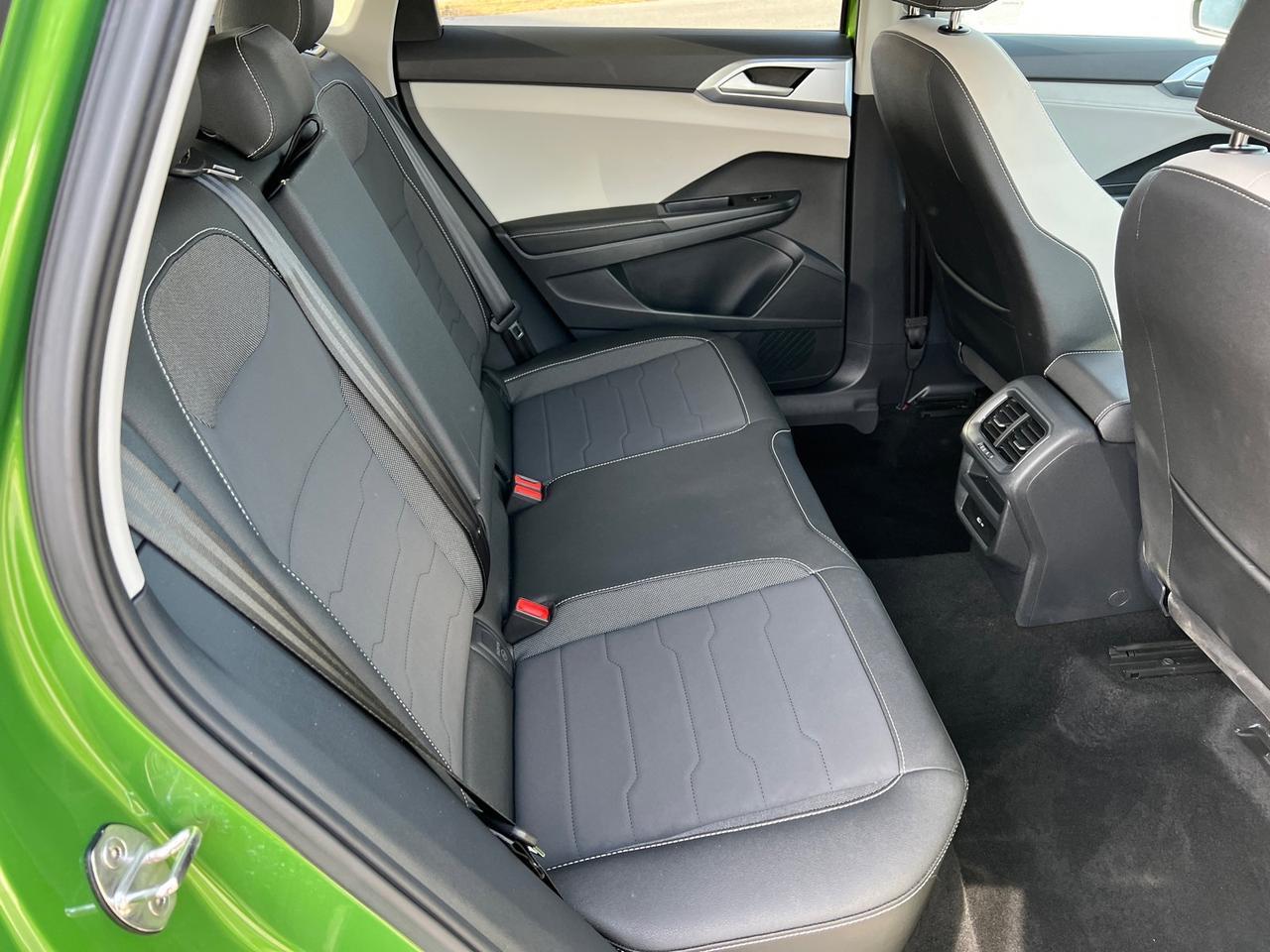 2025 Volkswagen Taos 1.5T SE Hagerstown MD