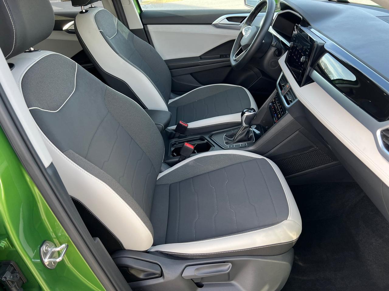 2025 Volkswagen Taos 1.5T SE Hagerstown MD