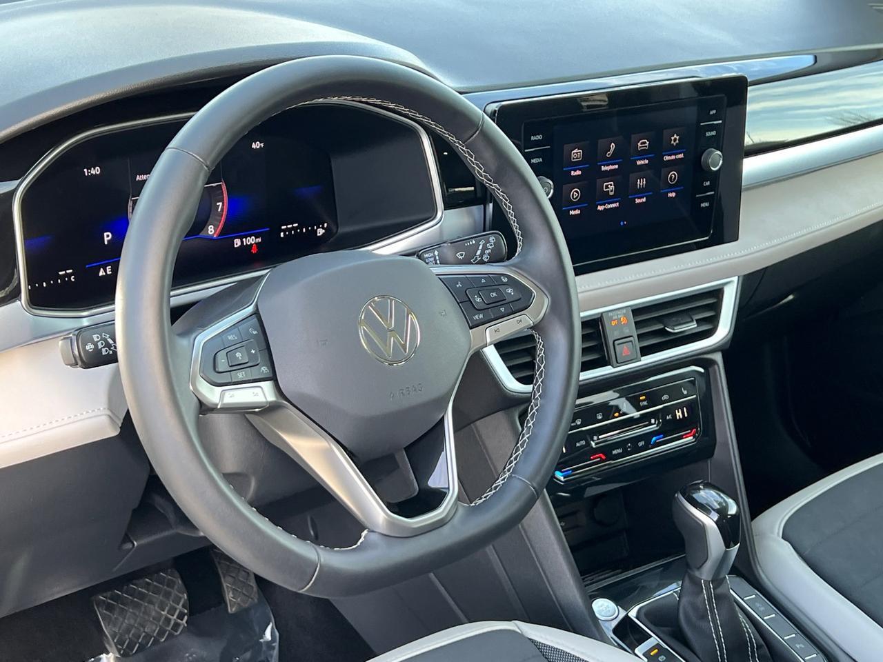 2025 Volkswagen Taos 1.5T SE Hagerstown MD