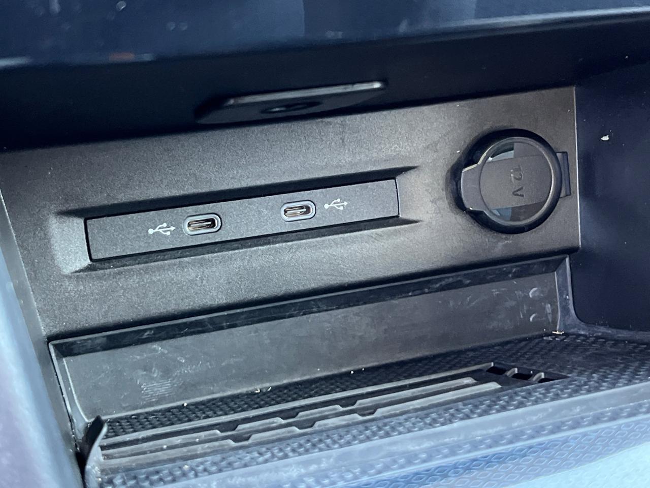 2025 Volkswagen Taos 1.5T SE Hagerstown MD