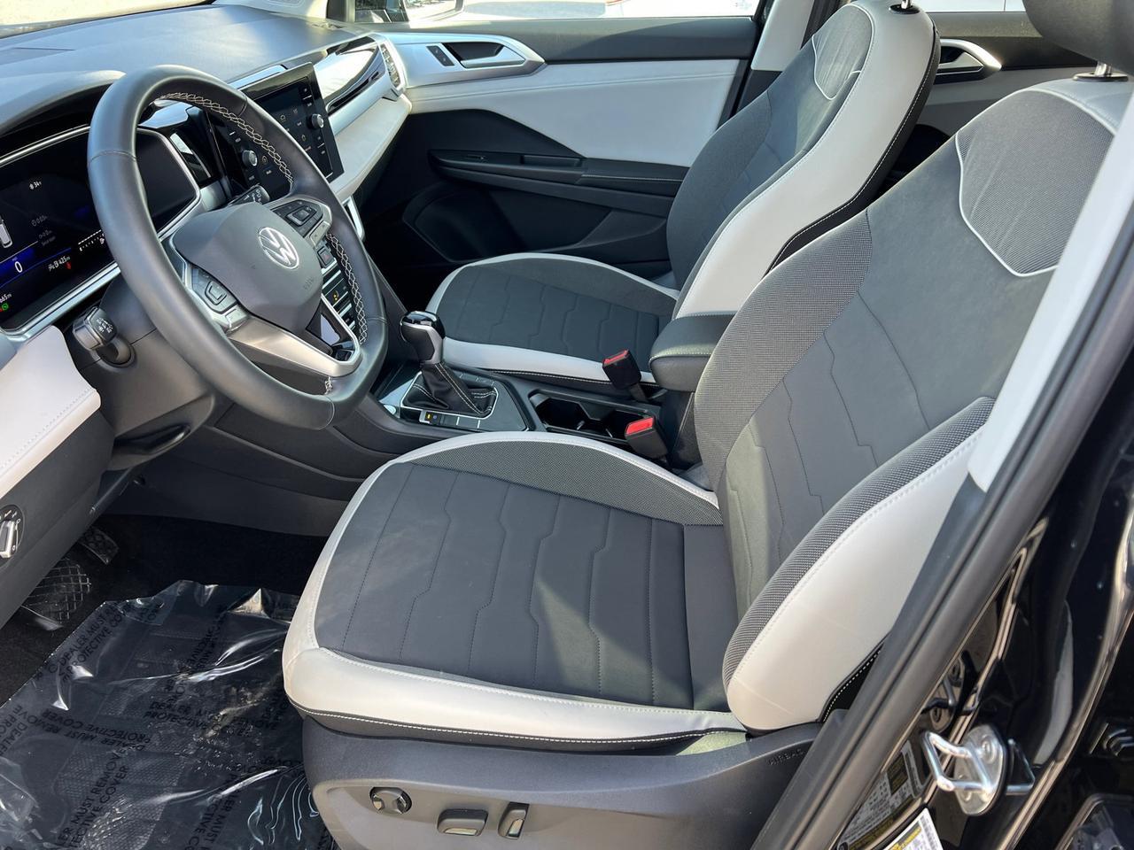 2025 Volkswagen Taos 1.5T SE Hagerstown MD