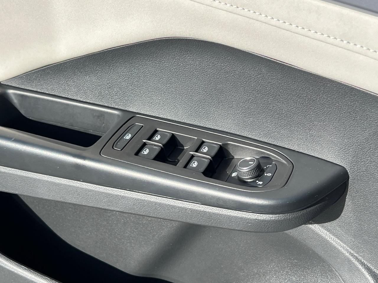 2025 Volkswagen Taos 1.5T SE Hagerstown MD