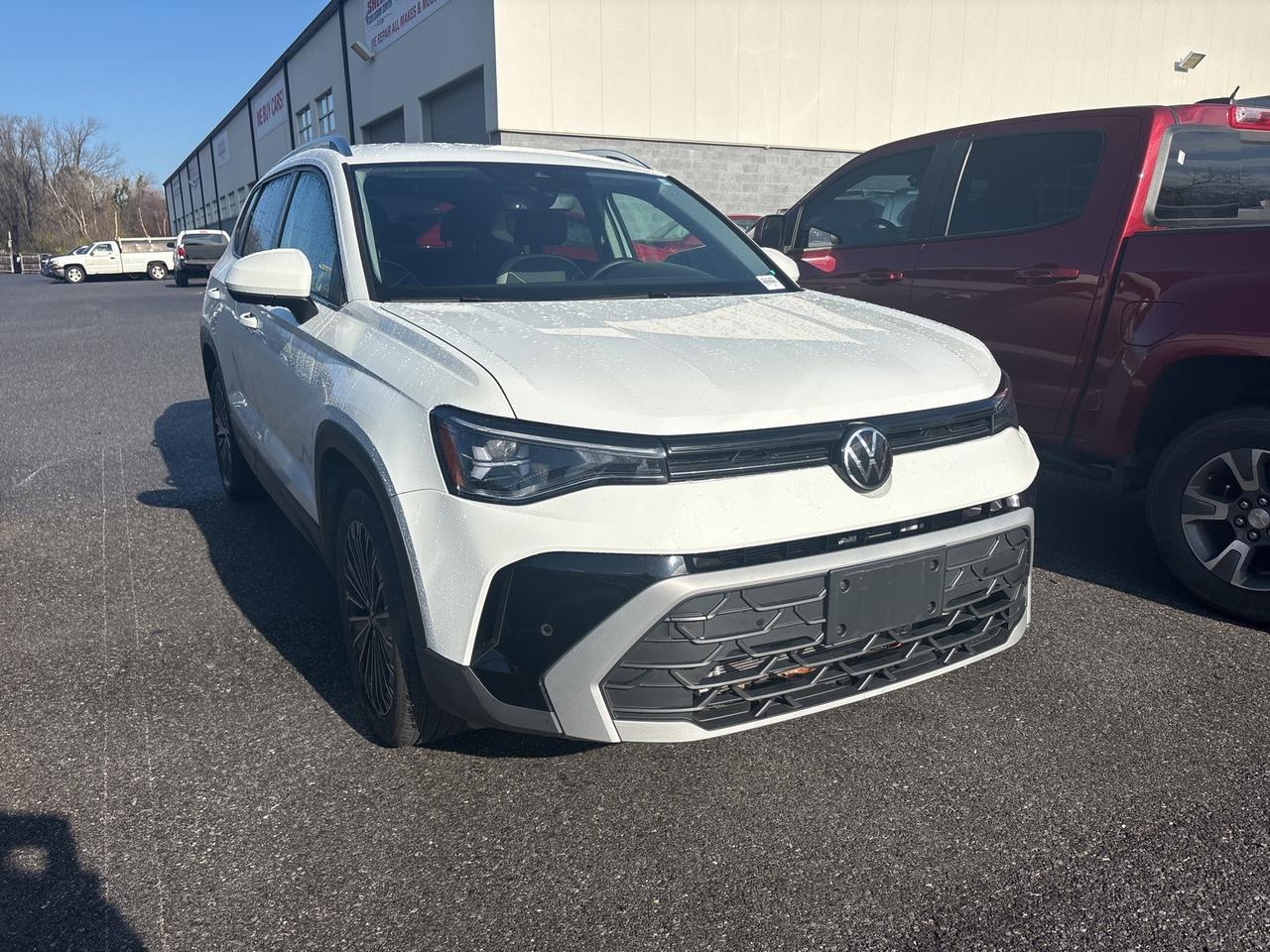 2025 Volkswagen Taos