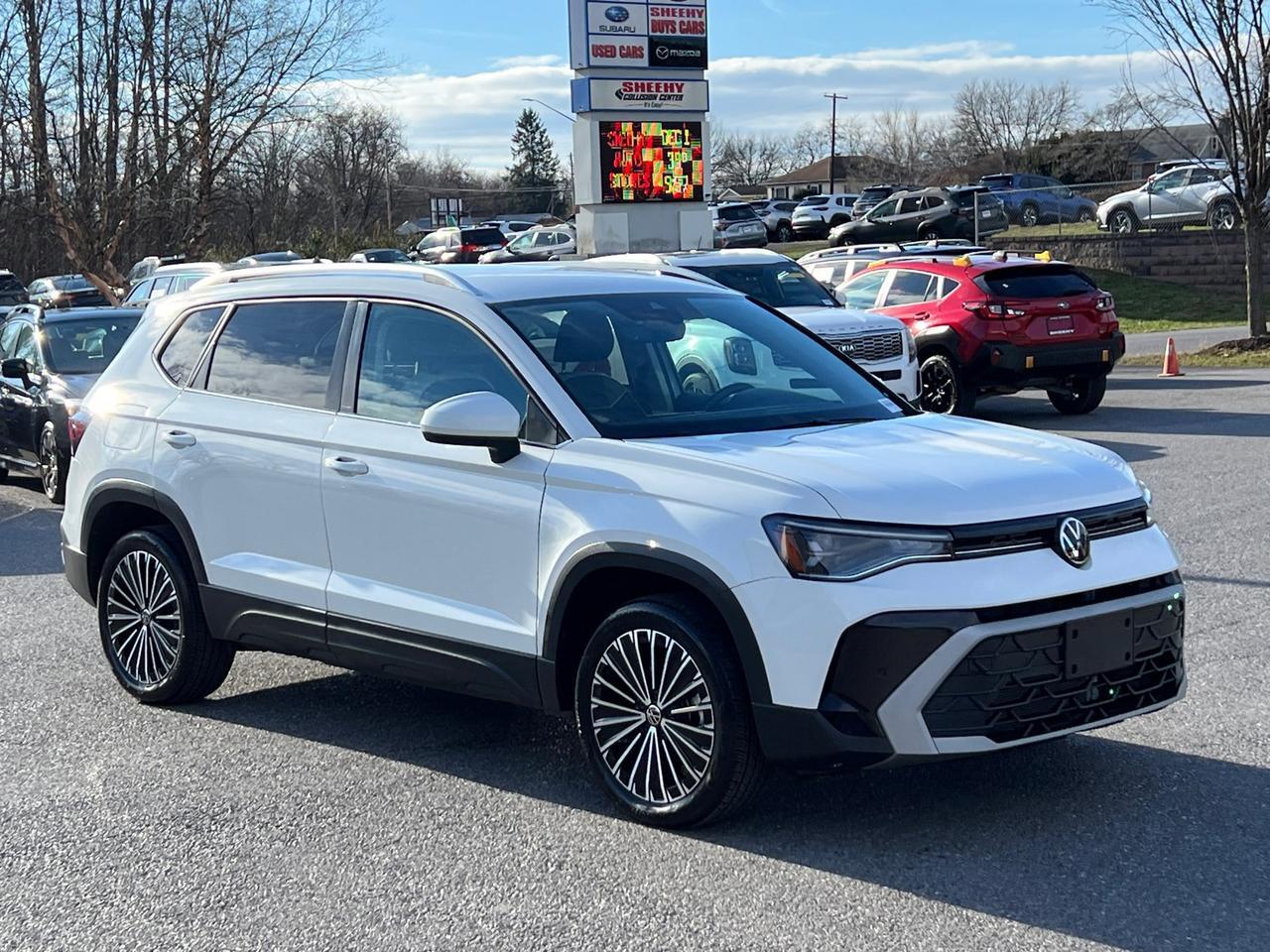 2025 Volkswagen Taos