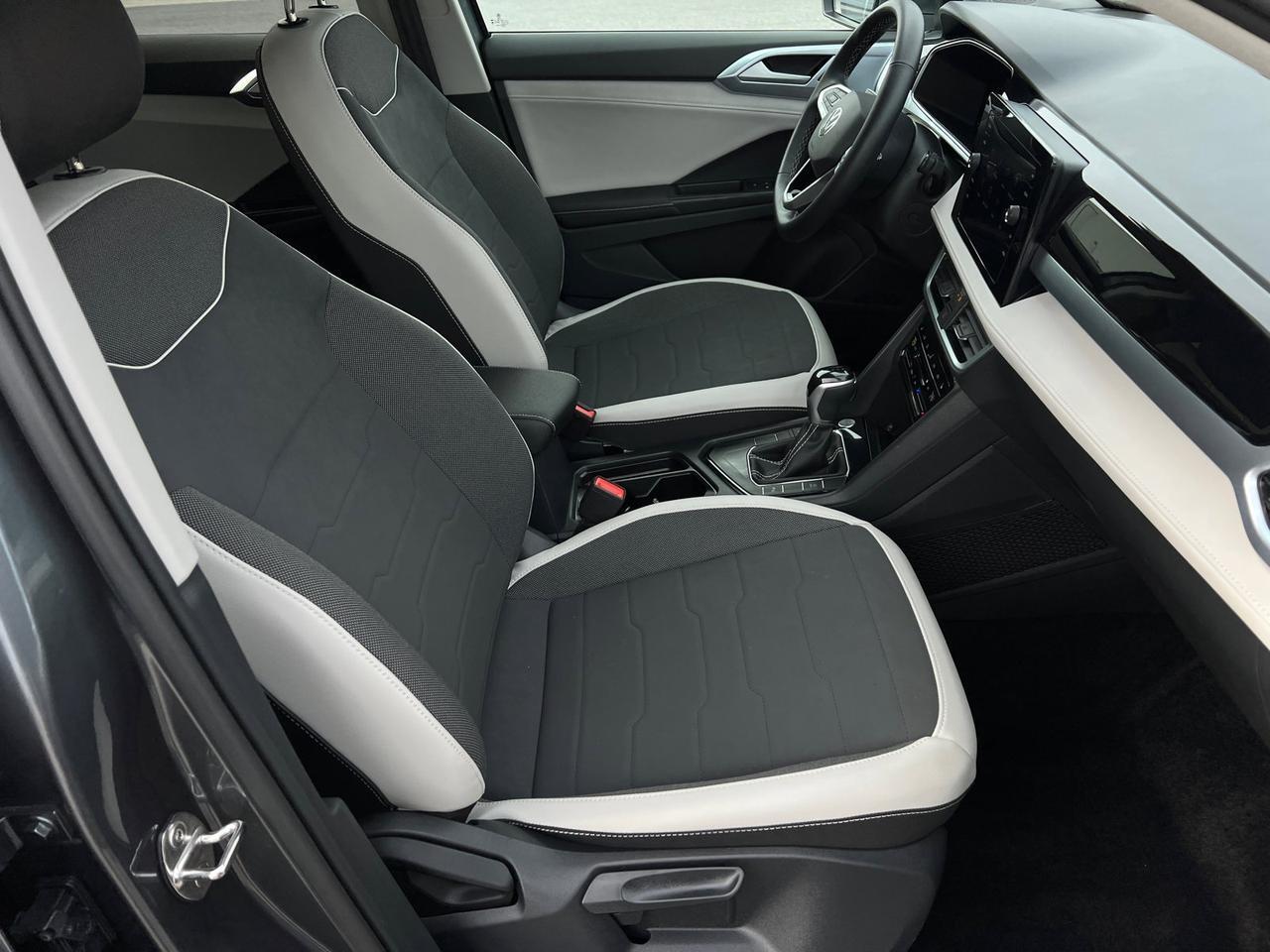 2025 Volkswagen Taos 1.5T SE Hagerstown MD