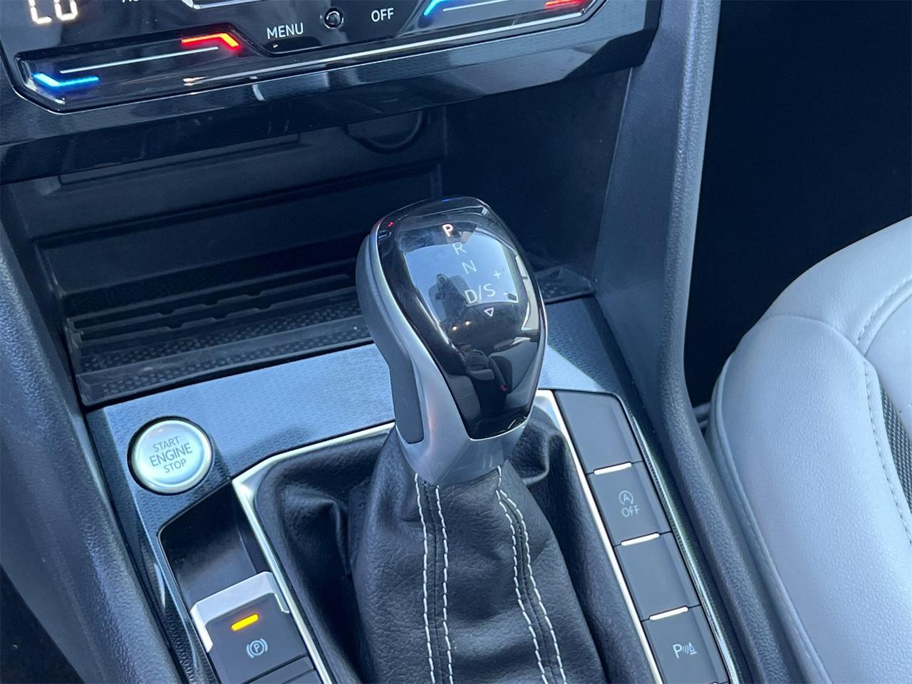 2025 Volkswagen Taos 1.5T SE Hagerstown MD