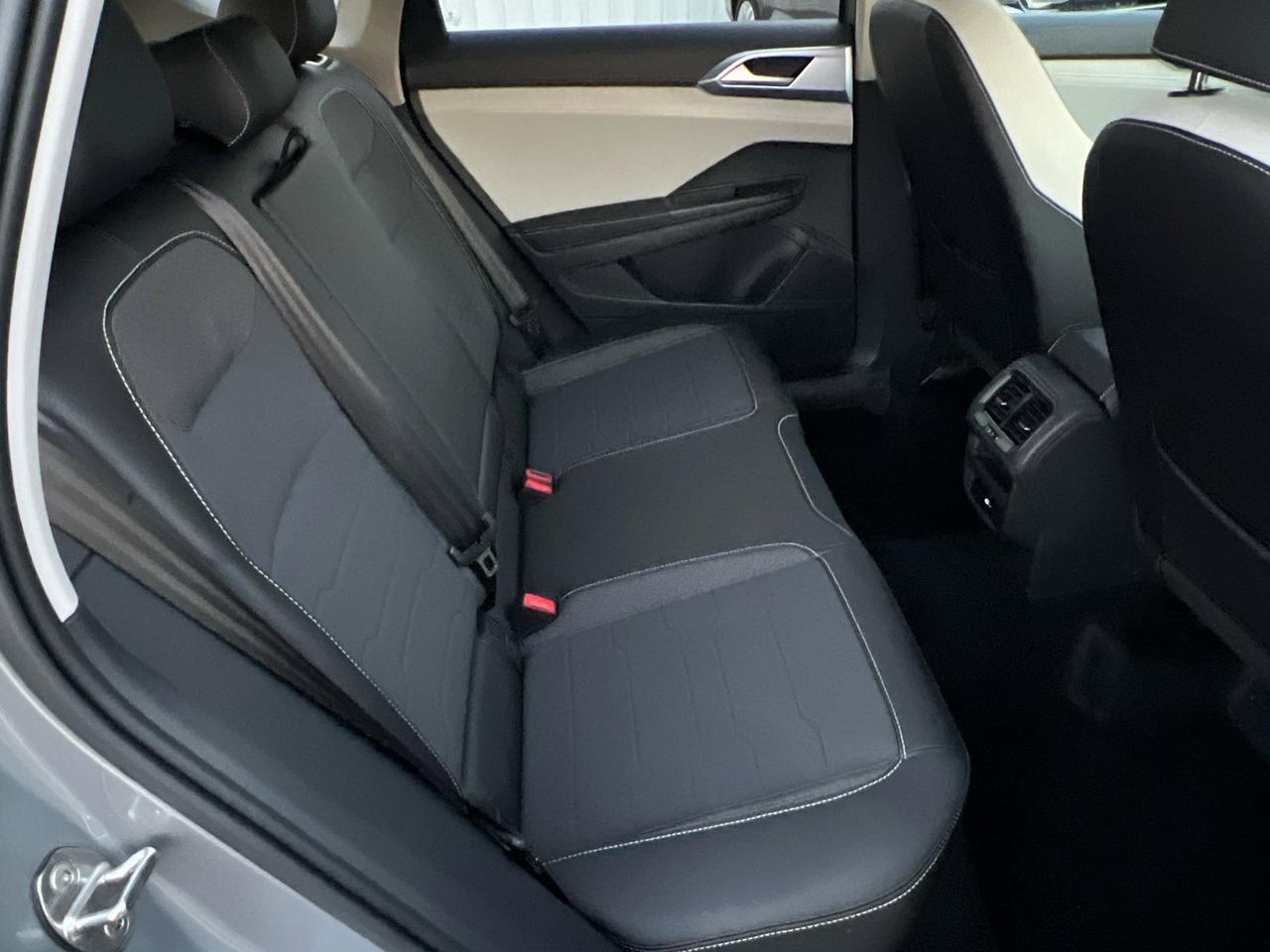 2025 Volkswagen Taos 1.5T SE Hagerstown MD