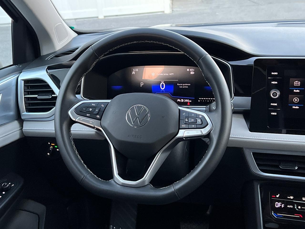 2025 Volkswagen Taos 1.5T SE Hagerstown MD