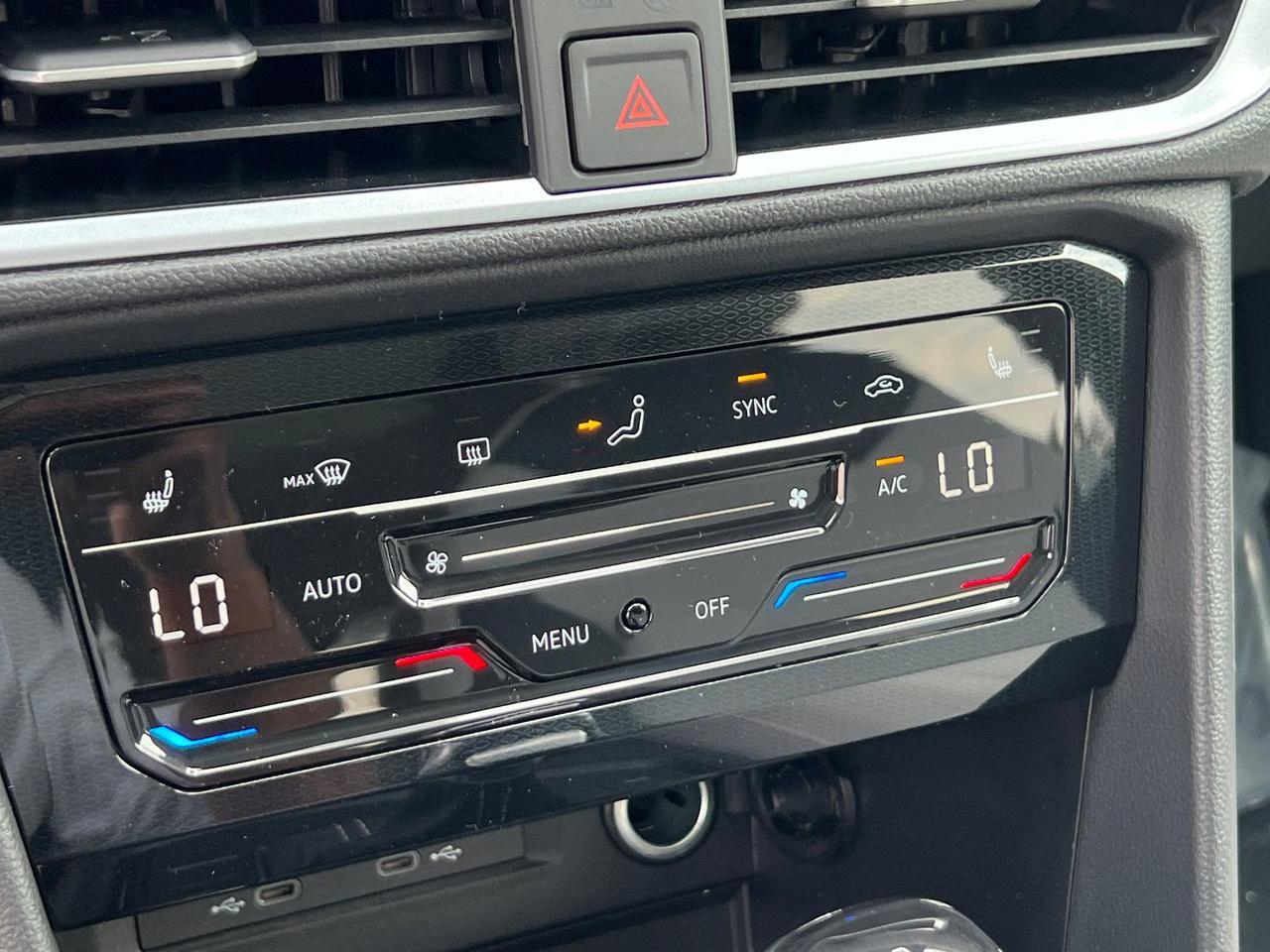 2025 Volkswagen Taos 1.5T SE Hagerstown MD