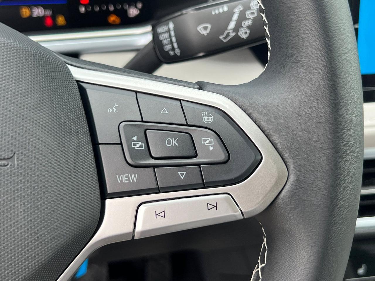 2025 Volkswagen Taos 1.5T SE Hagerstown MD