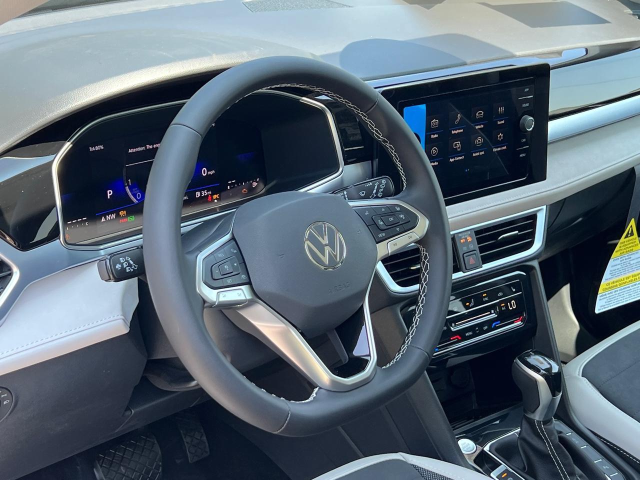 2025 Volkswagen Taos 1.5T SE Hagerstown MD