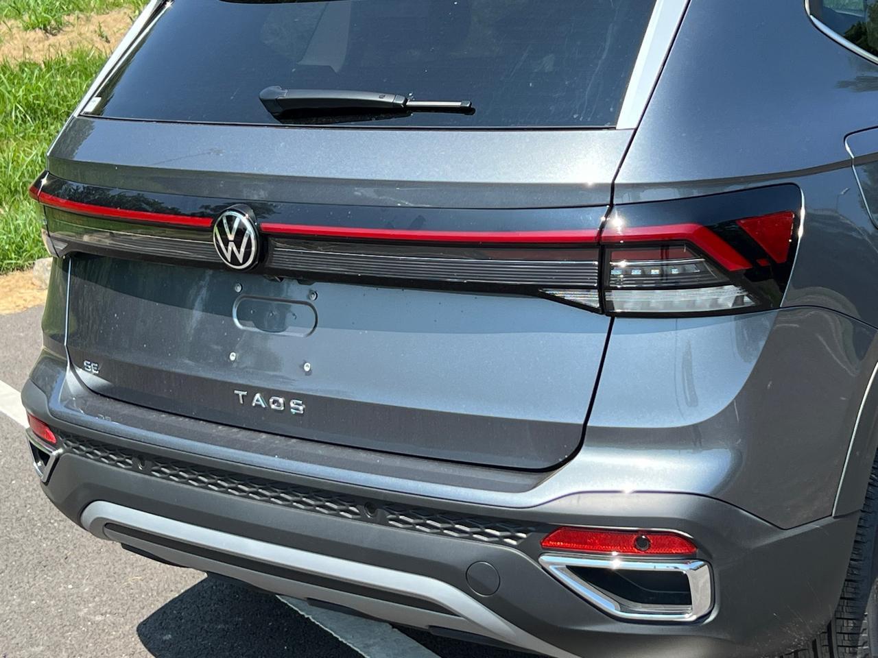 2025 Volkswagen Taos 1.5T SE Hagerstown MD