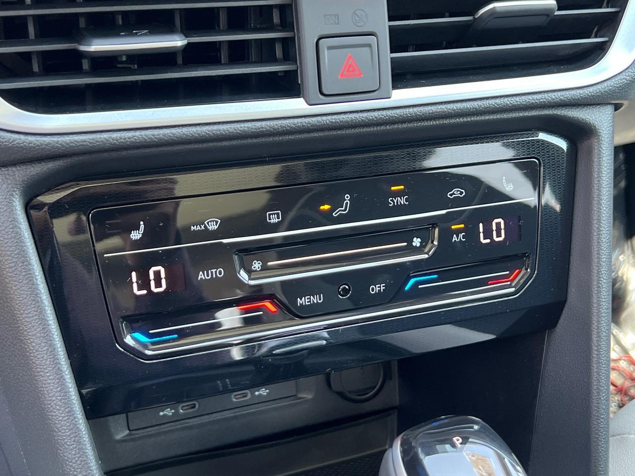 2025 Volkswagen Taos 1.5T SE Hagerstown MD
