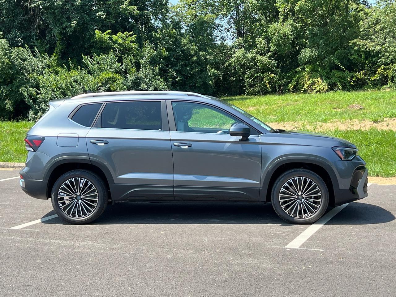 2025 Volkswagen Taos 1.5T SE Hagerstown MD