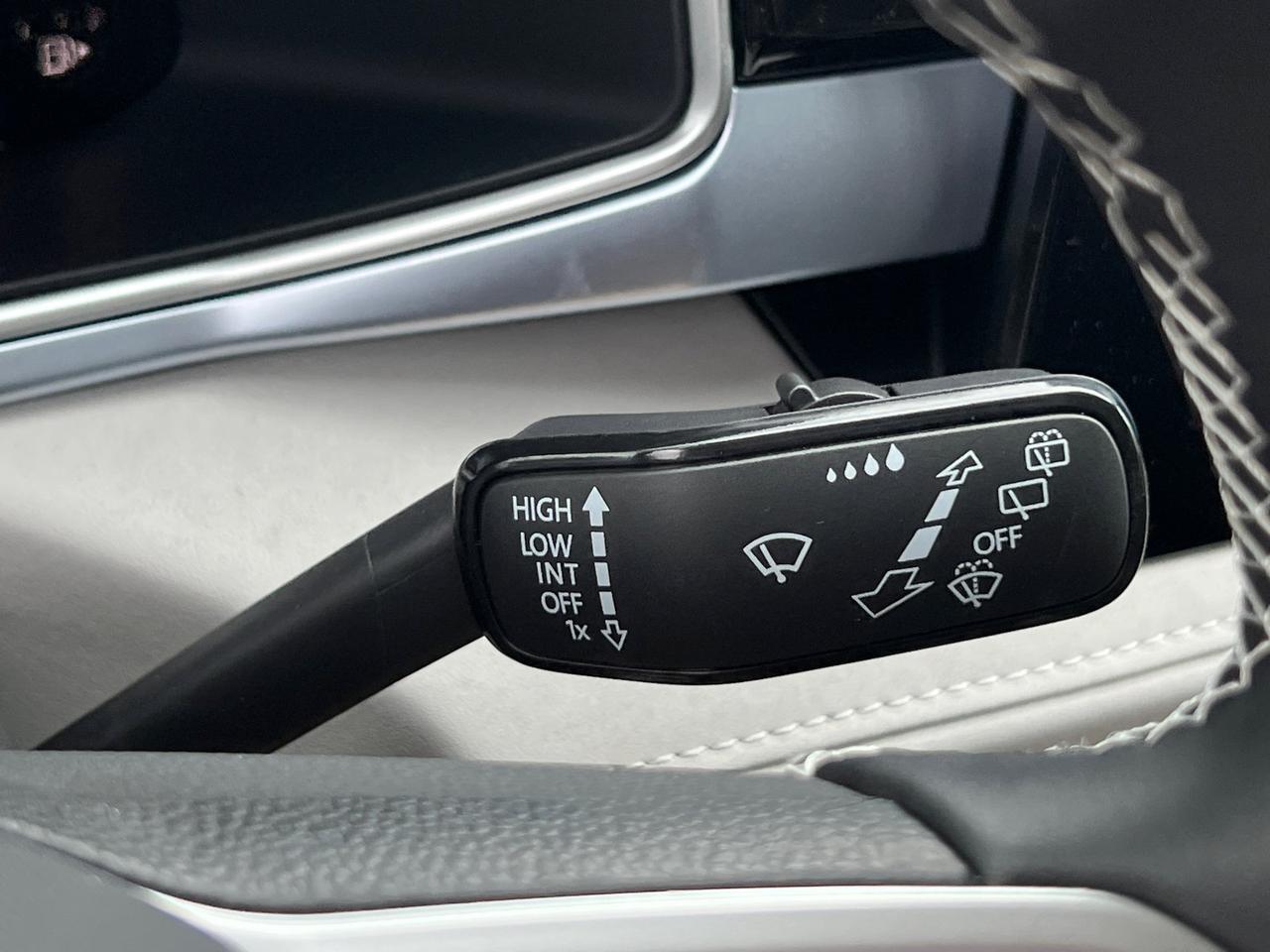 2025 Volkswagen Taos 1.5T SE Hagerstown MD