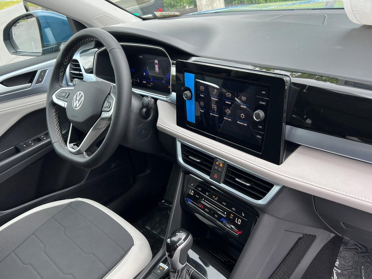 2025 Volkswagen Taos 1.5T SE Hagerstown MD