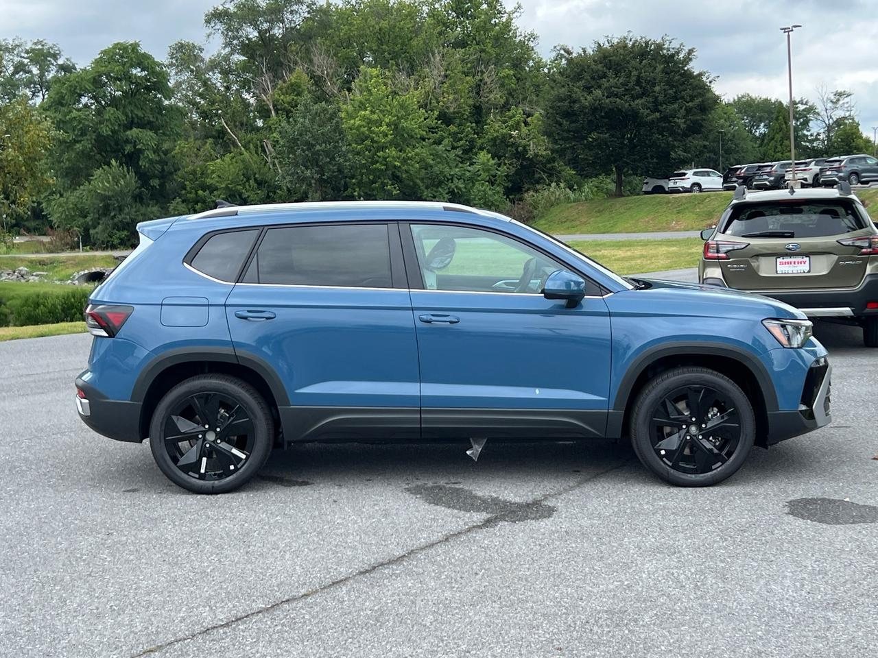 2025 Volkswagen Taos 1.5T SE Hagerstown MD