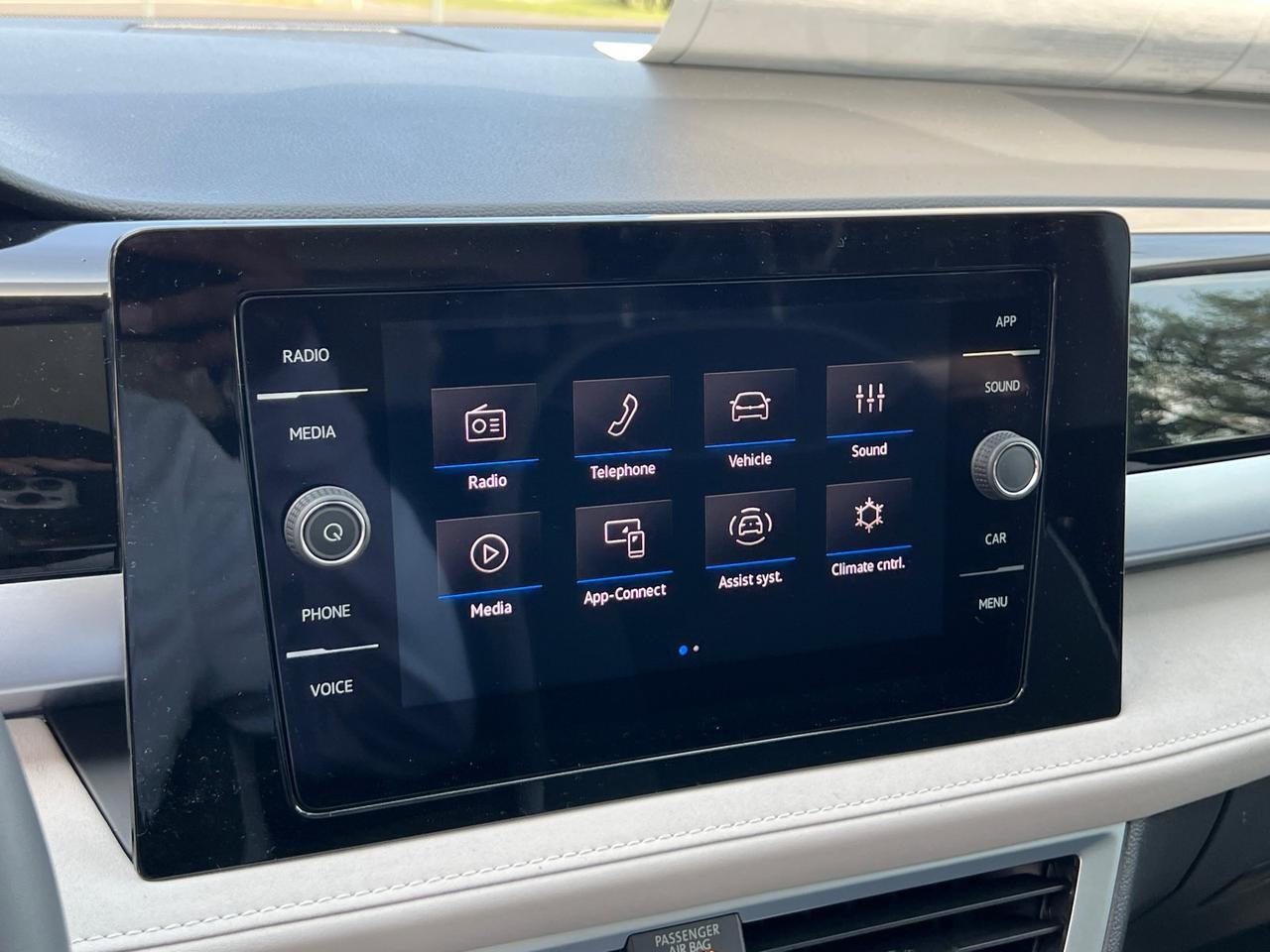 2025 Volkswagen Taos 1.5T SE Hagerstown MD