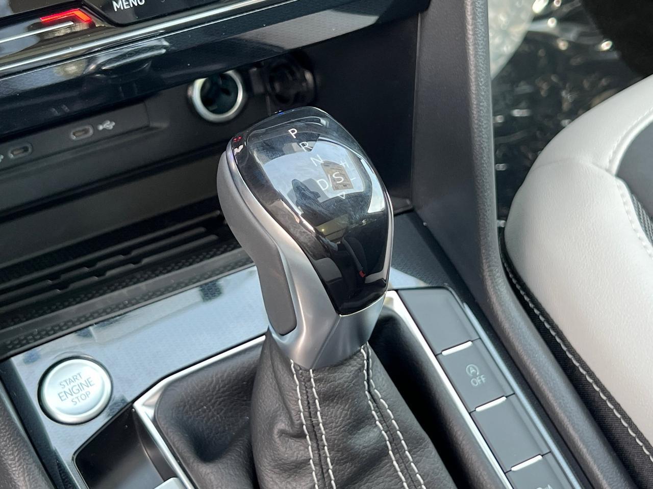 2025 Volkswagen Taos 1.5T SE Hagerstown MD