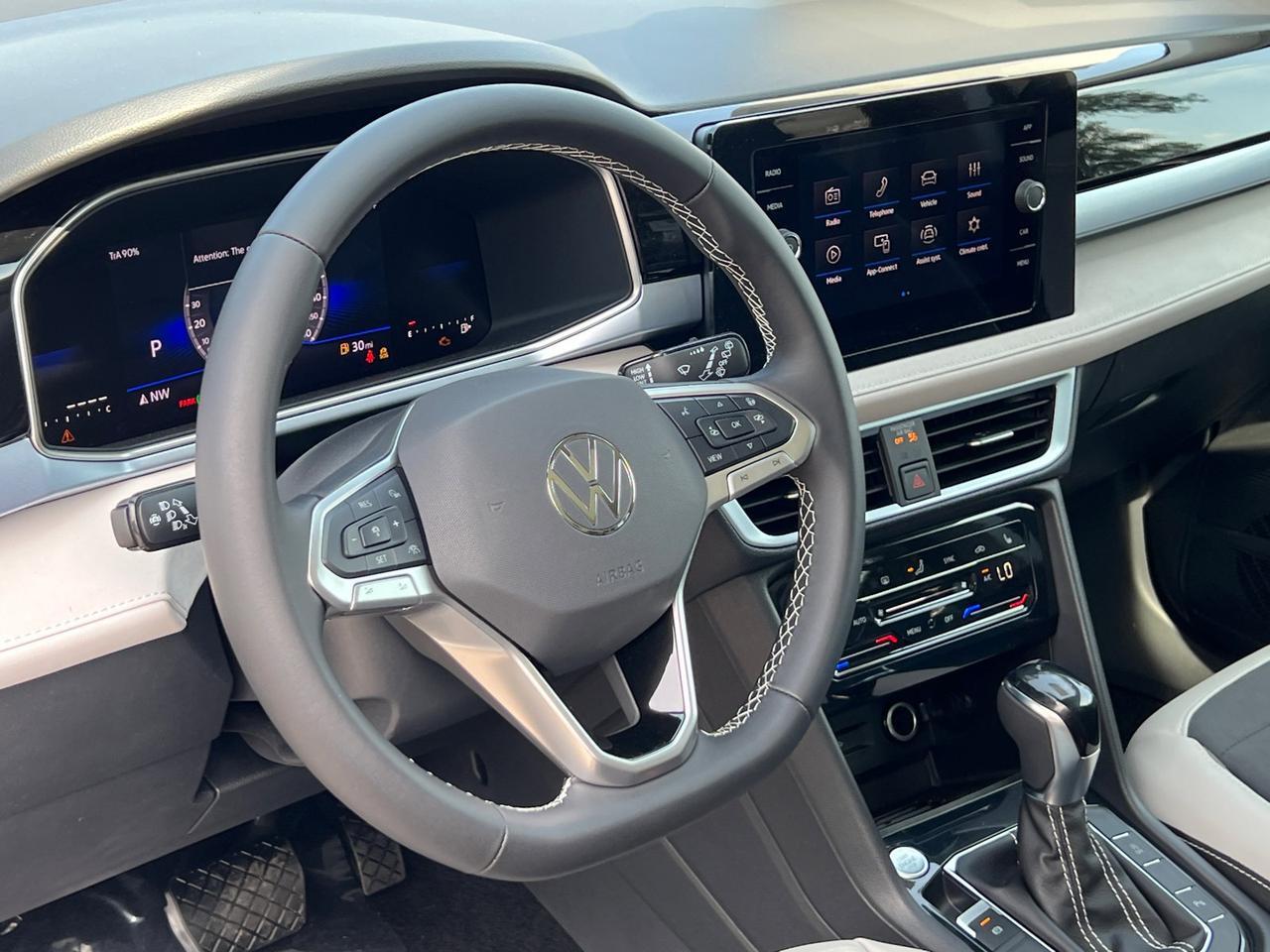 2025 Volkswagen Taos 1.5T SE Hagerstown MD