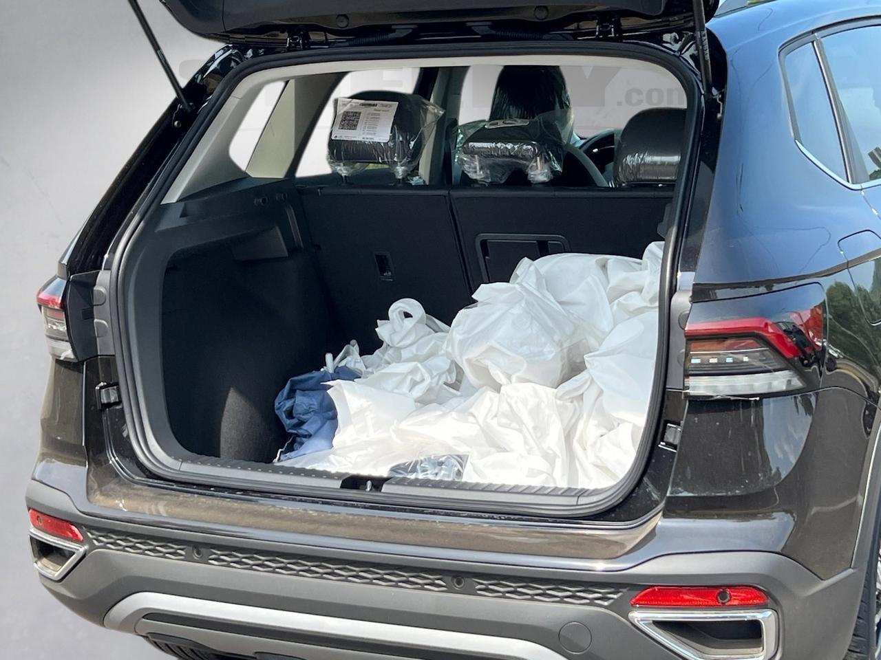 2025 Volkswagen Taos 1.5T SE Hagerstown MD