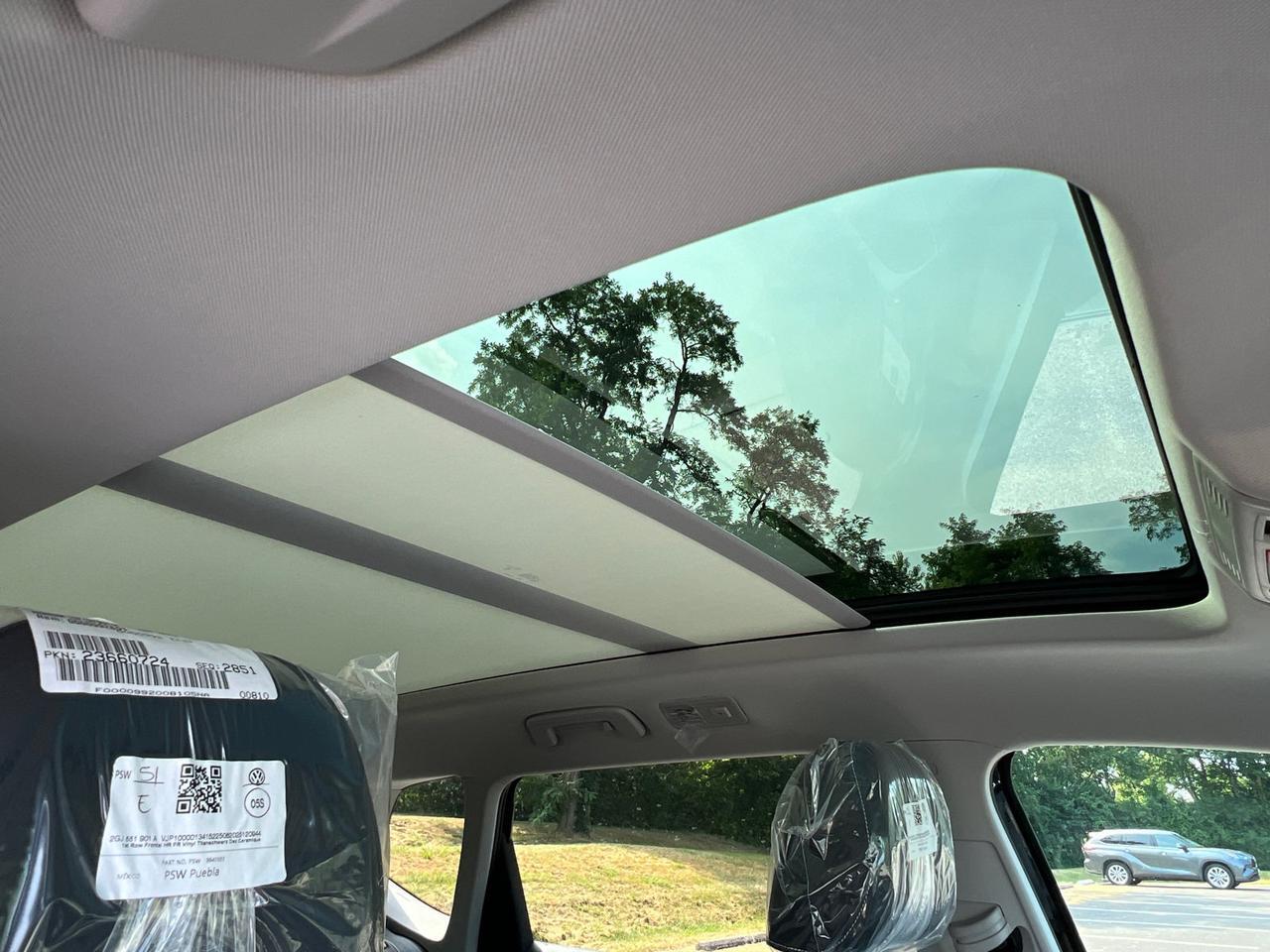 2025 Volkswagen Taos 1.5T SE Hagerstown MD