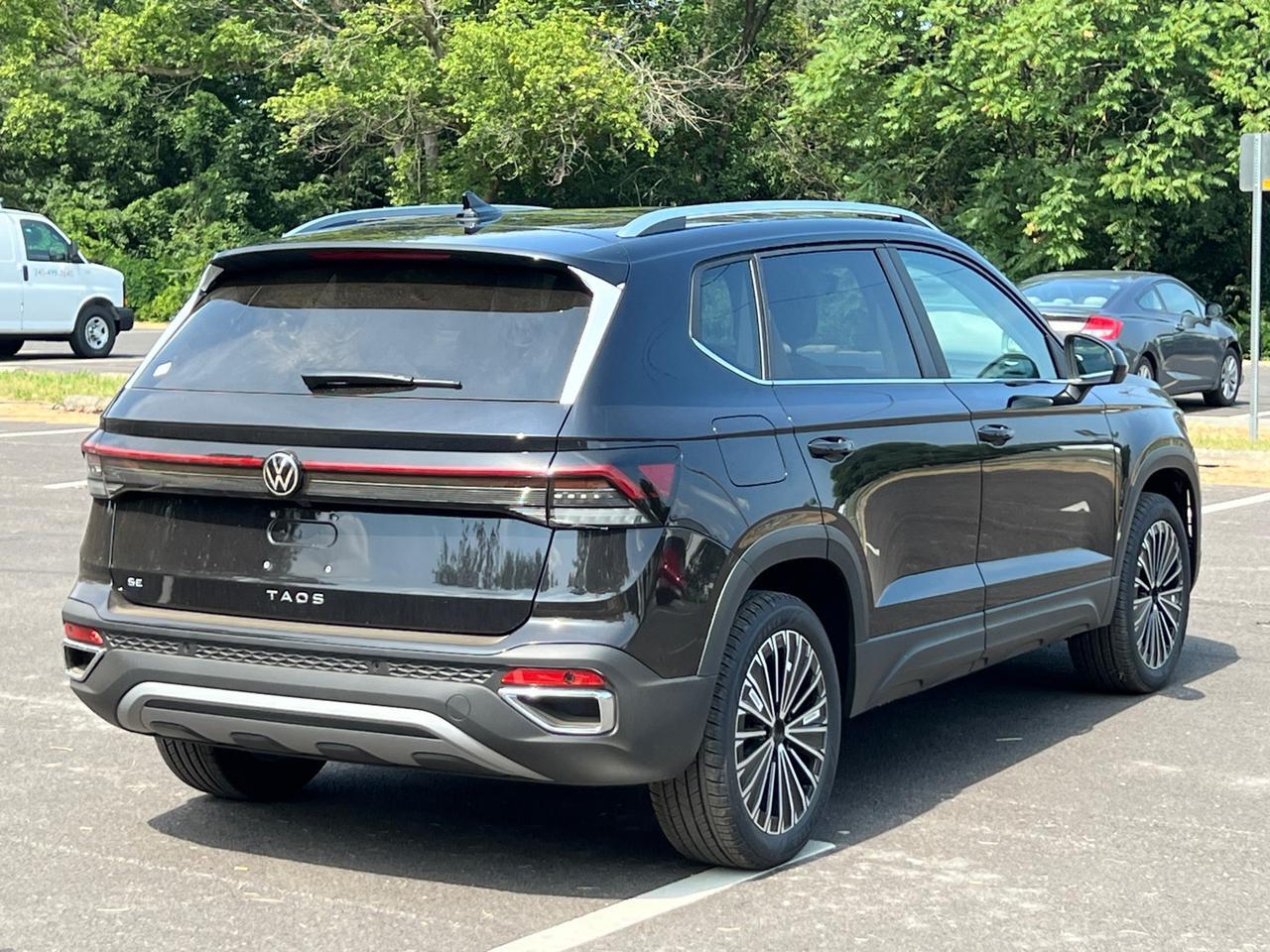 2025 Volkswagen Taos 1.5T SE Hagerstown MD