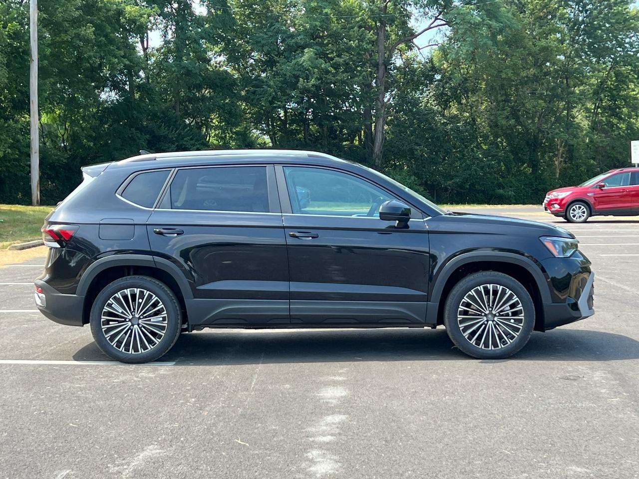 2025 Volkswagen Taos 1.5T SE Hagerstown MD