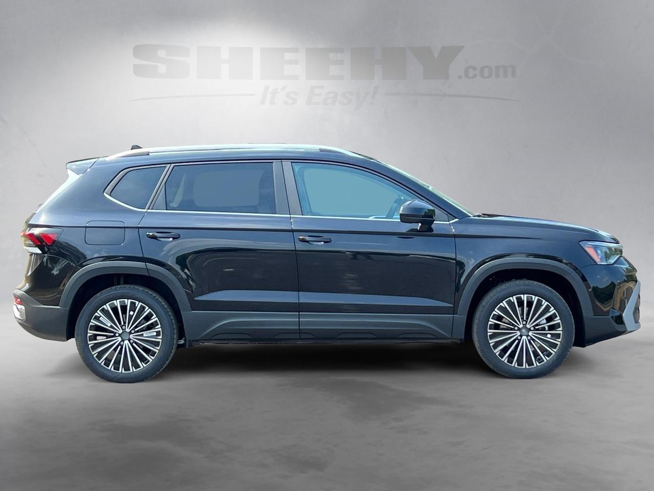 2025 Volkswagen Taos 1.5T SE Hagerstown MD