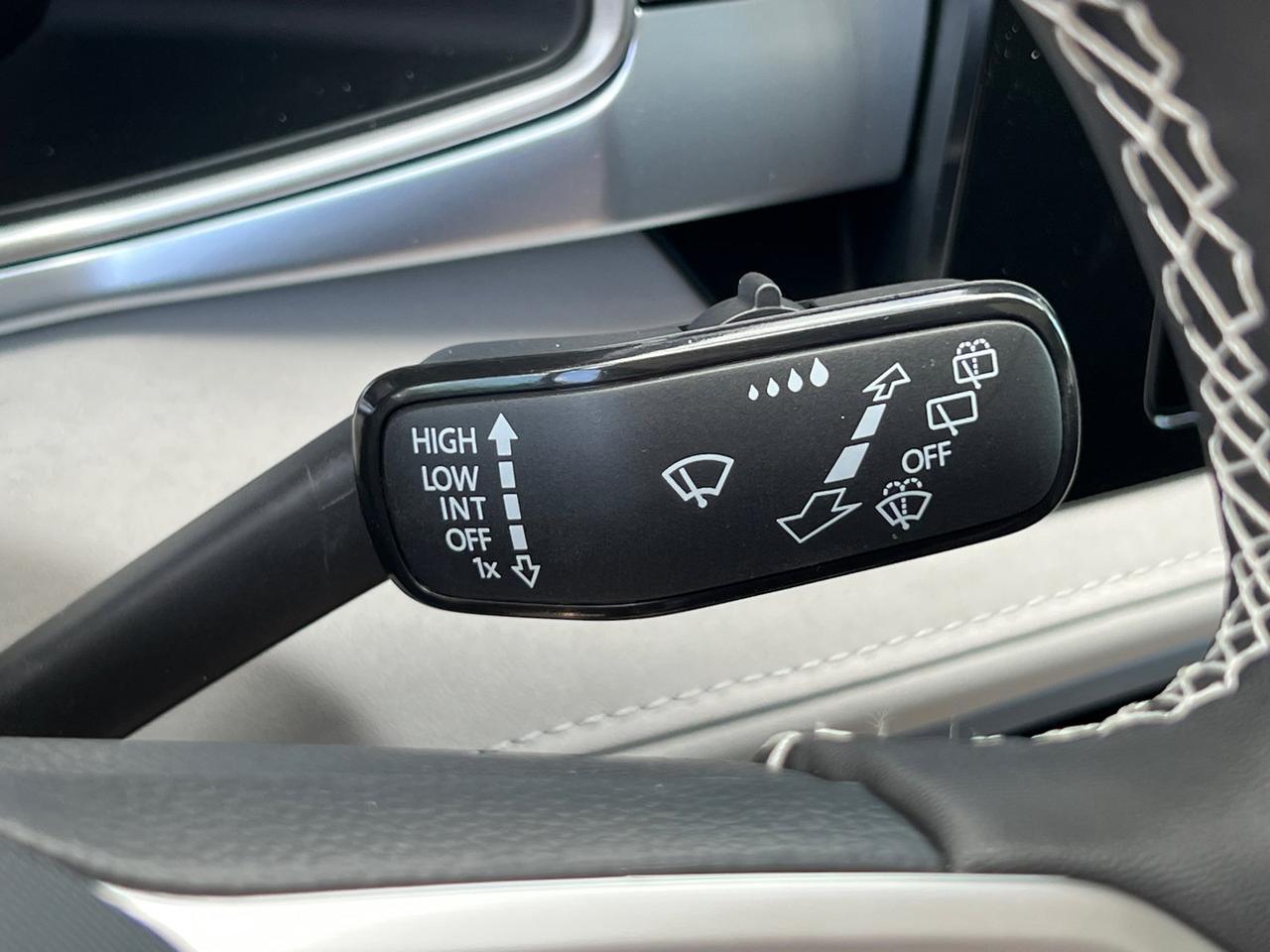 2025 Volkswagen Taos 1.5T SE Hagerstown MD