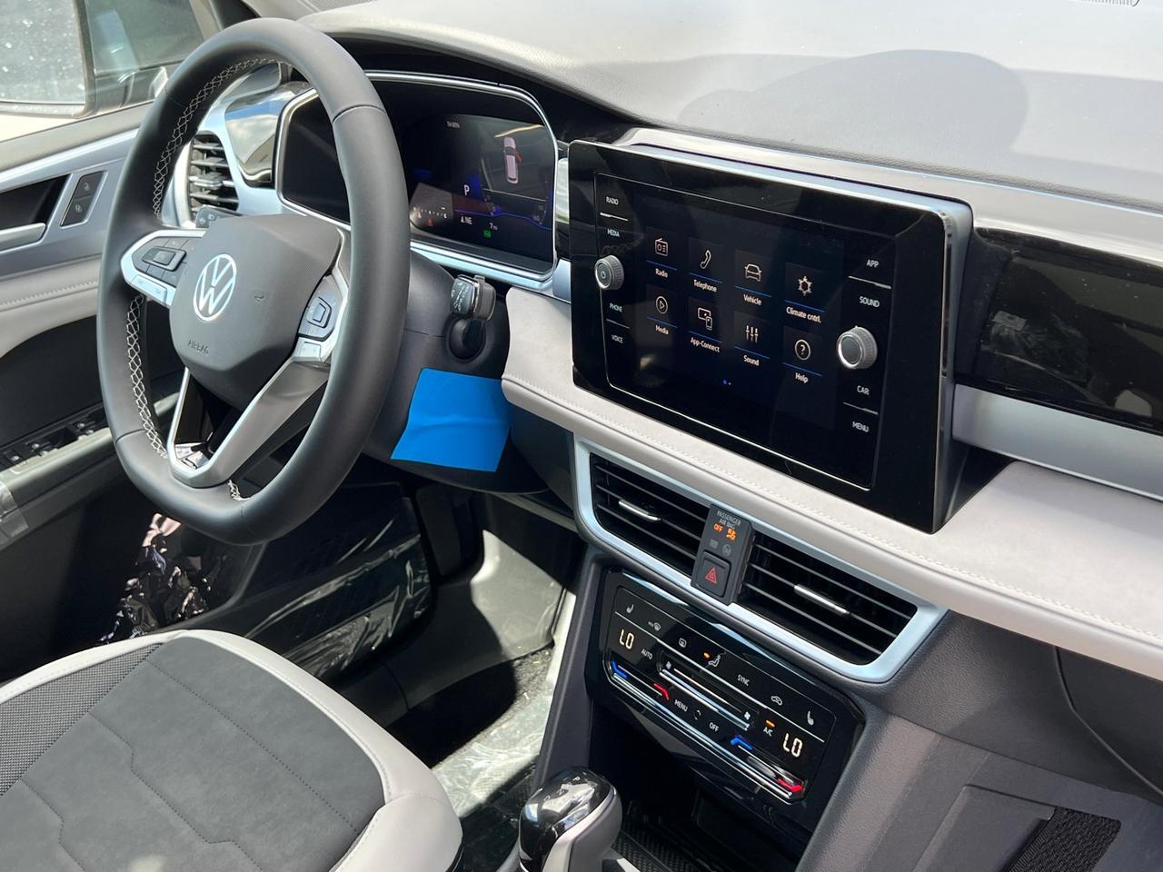 2025 Volkswagen Taos 1.5T SE Hagerstown MD