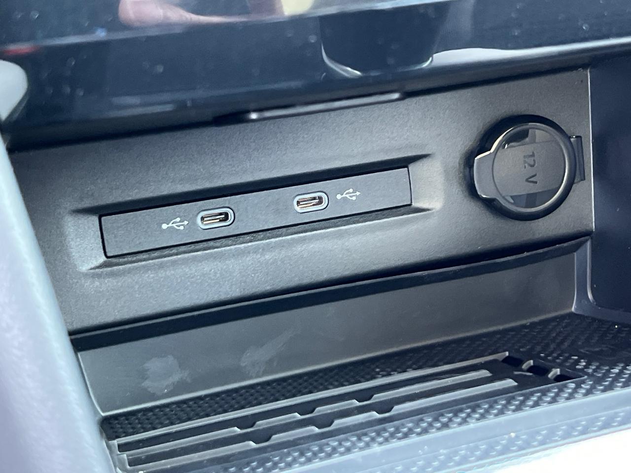 2025 Volkswagen Taos 1.5T SE Hagerstown MD